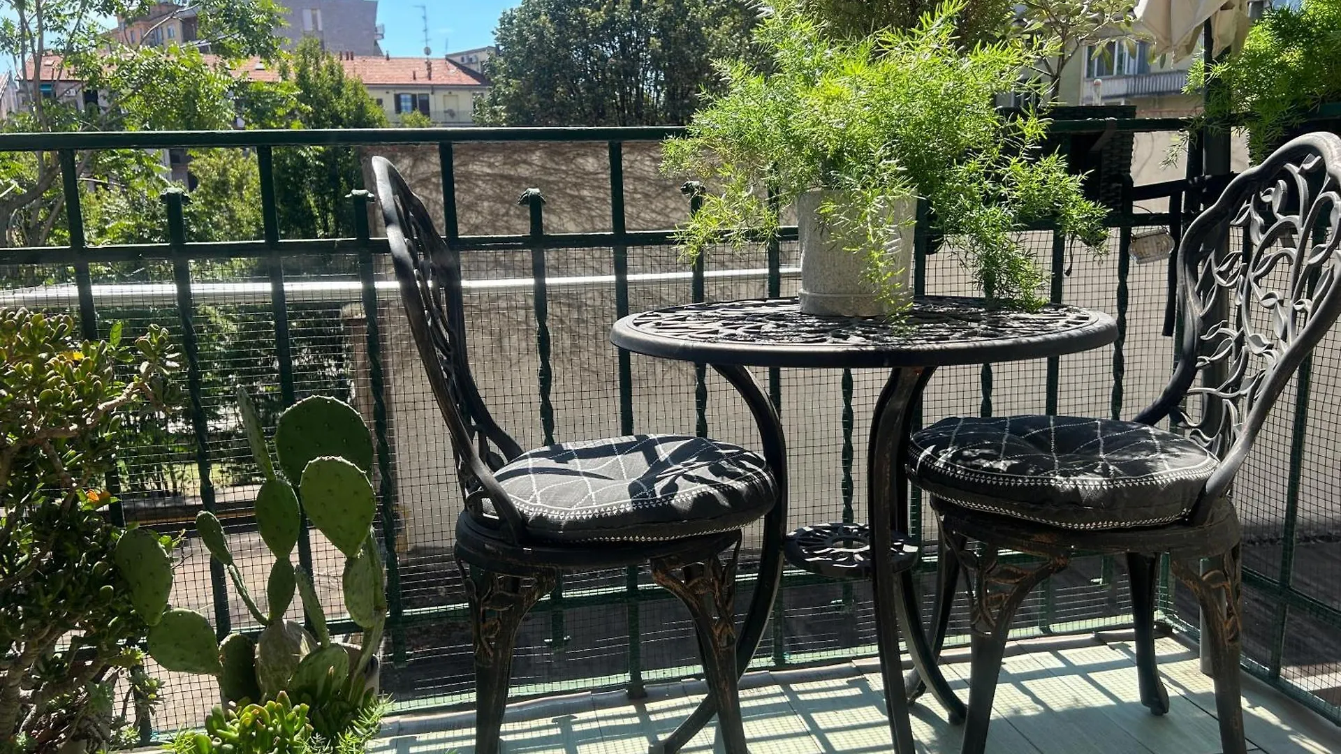 Maison Deco: 60 Mq Di Accoglienza Milão Itália