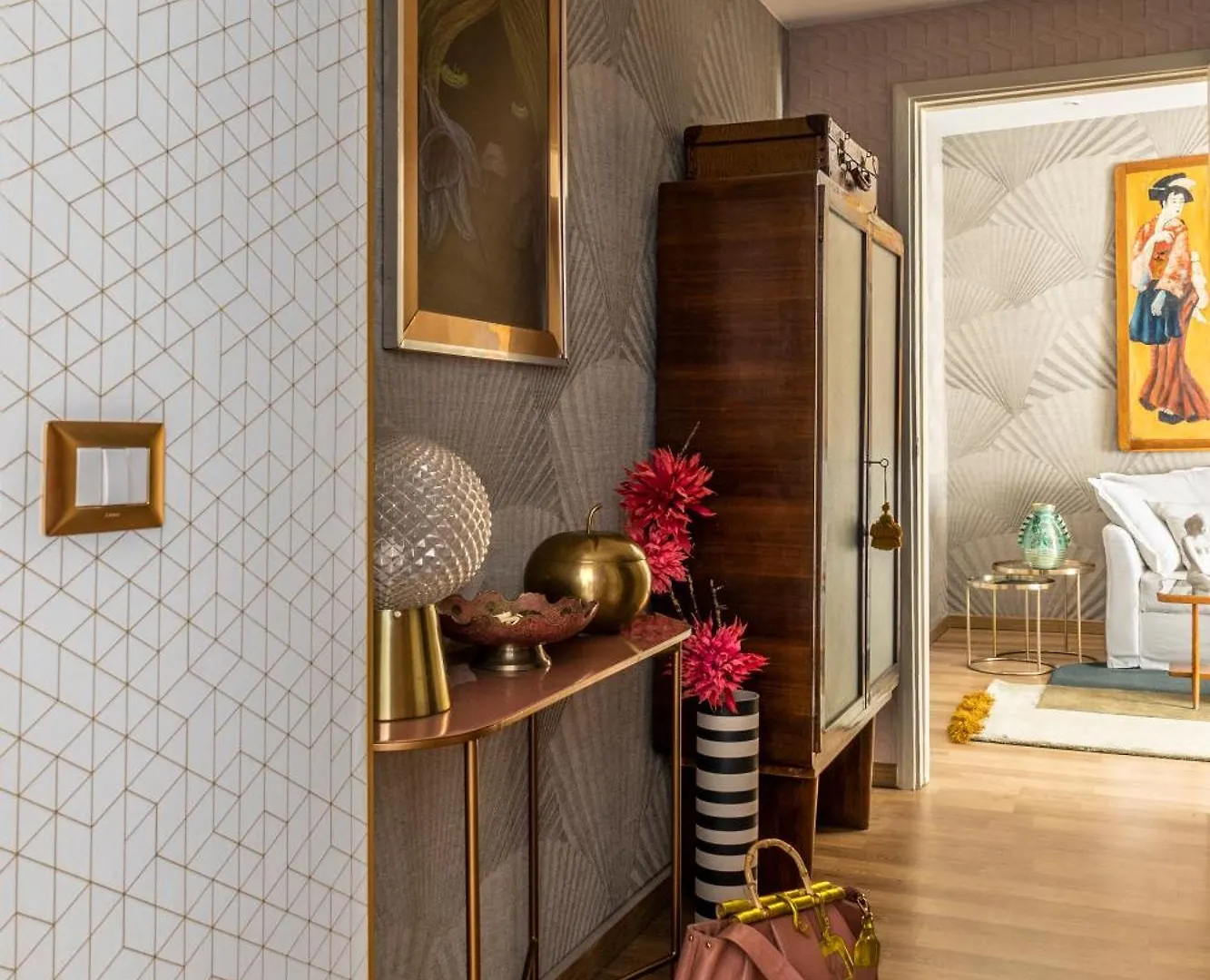 Apartment Maison Deco: 60 Mq Di Accoglienza Milan